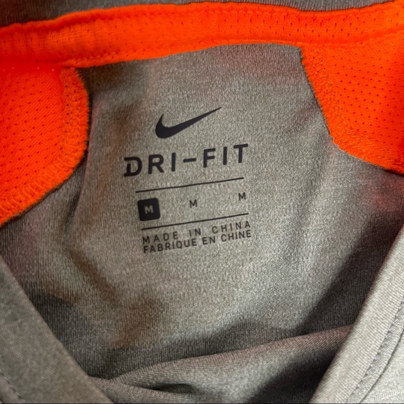 Boys Nike Long Sleeve Dri-Fit Swoosh Sports Athletic Tee M gray/orange - Picture 5 of 7